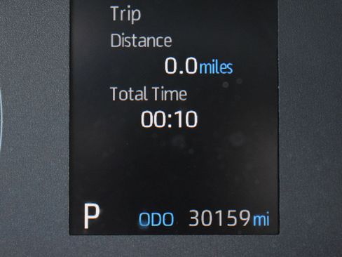 Used 2023 Toyota Corolla Cross AWD Hybrid w/ Moonroof Package image 30