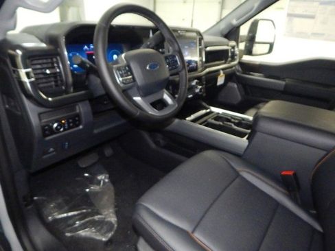 New 2025 Ford F350 Lariat w/ Lariat Ultimate Package image 15