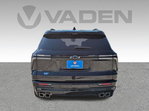 New 2026 Chevrolet Traverse RS w/ LPO, Floor Liner Package AWD/4WD image 29