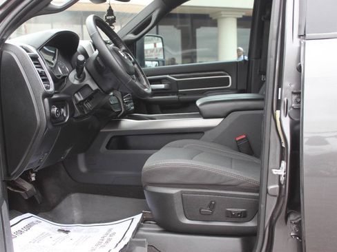 Used 2024 RAM 3500 Big Horn w/ Night Edition AWD/4WD image 14