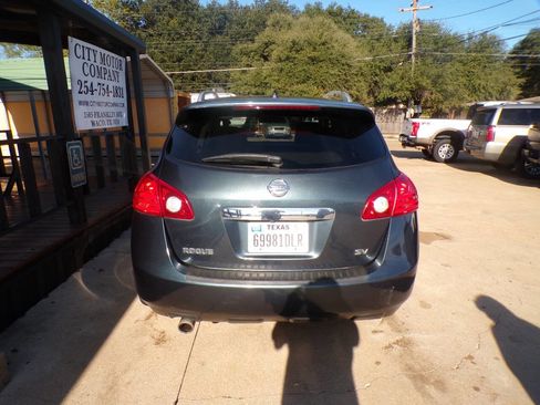 Used 2013 Nissan Rogue SV w/ Premium Pkg image 5