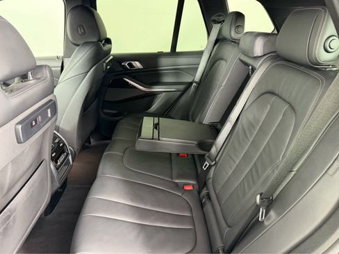 Used 2020 BMW X5 xDrive40i w/ M Sport Package image 13