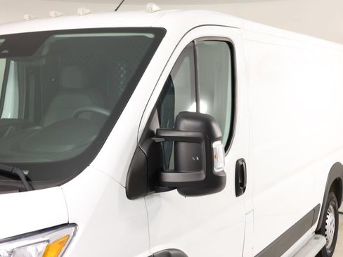 Used 2025 RAM ProMaster 2500 w/ U-Haul Equipment Group FWD image 29