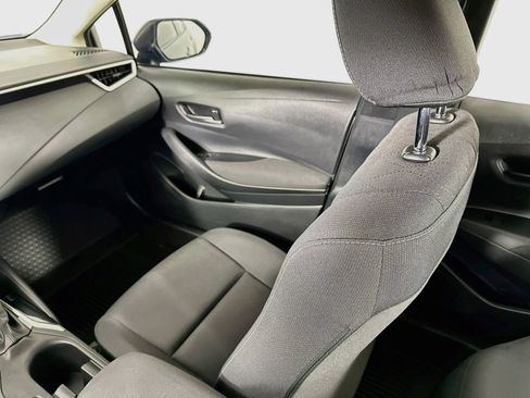 Used 2023 Toyota Corolla LE FWD image 23