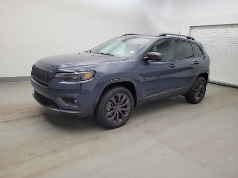Used 2021 Jeep Cherokee Latitude Lux 80th Anniv w/ Quick Order Package 26U 80TH image 2
