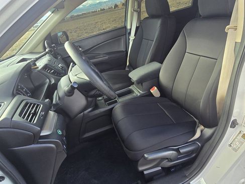 Used 2016 Honda CR-V LX image 13