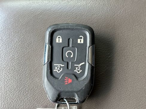 Used 2019 GMC Yukon Denali w/ Denali Ultimate Package AWD/4WD image 28