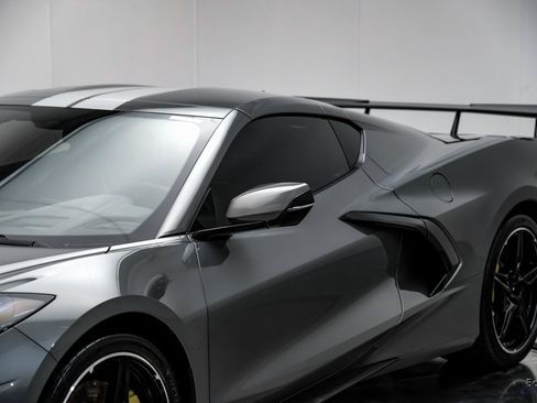 Used 2023 Chevrolet Corvette Stingray Premium Cpe w/ Z51 Performance Package image 30