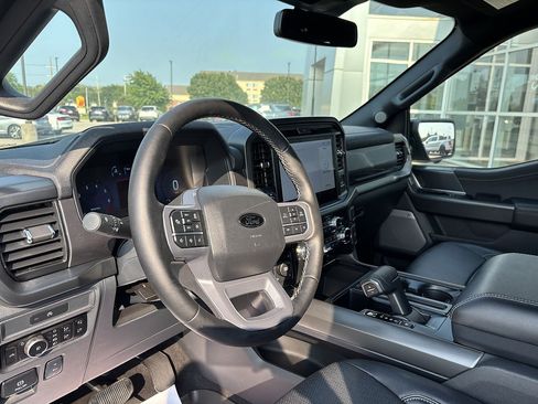 Used 2025 Ford F150 Lariat w/ Equipment Group 501A Mid AWD/4WD image 11
