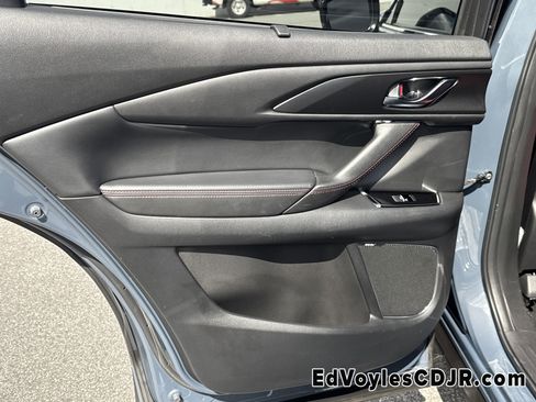 Used 2022 MAZDA CX-9 Carbon Edition image 30