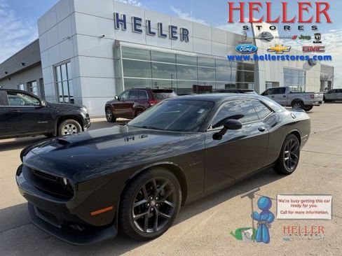 Used 2022 Dodge Challenger R/T w/ Blacktop Package RWD image 1