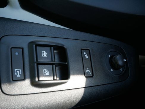 New 2026 RAM ProMaster 2500 w/ Convenience Group image 12