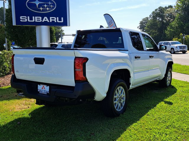 Used 2025 Toyota Tacoma SR w/ SR Upgrade Package RWD image 5