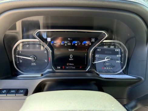 Used 2020 GMC Sierra 2500 AT4 w/ AT4 Premium Package image 11