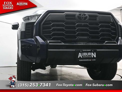 Used 2024 Toyota Tundra Limited AWD/4WD image 20