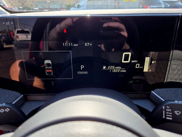 Used 2025 Nissan Kicks SV AWD/4WD image 34