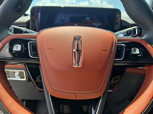New 2025 Lincoln Aviator Reserve w/ Equipment Group 201A image 30