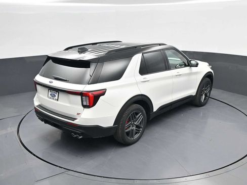 New 2026 Ford Explorer ST AWD/4WD image 61