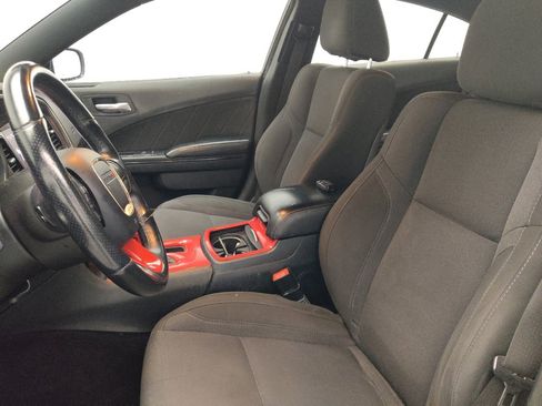 Used 2017 Dodge Charger SXT w/ Blacktop Package image 17