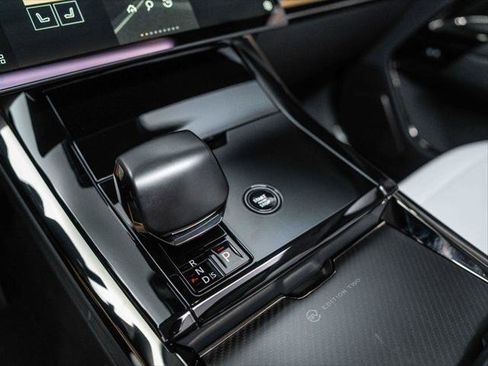 New 2025 Land Rover Range Rover Sport SV Edition Two image 20