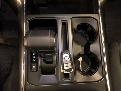 Used 2022 Ford F150 XLT w/ Equipment Group 302A High image 25