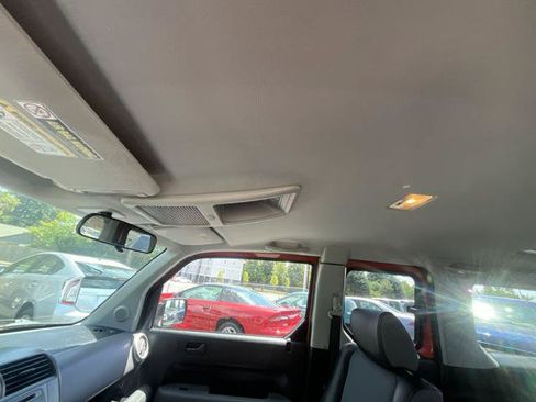 Used 2004 Honda Element EX image 12