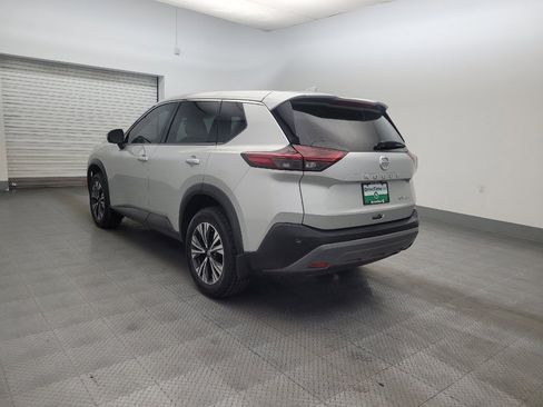Used 2021 Nissan Rogue SV AWD/4WD image 5