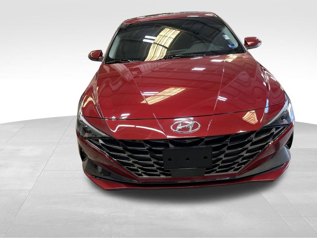 Used 2023 Hyundai Elantra Limited FWD image 9