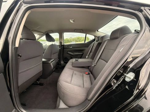 Used 2020 Nissan Altima 2.5 S w/ Driver Assist Package FWD image 12
