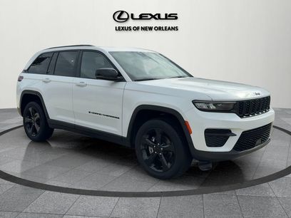 Used 2022 Jeep Grand Cherokee Altitude