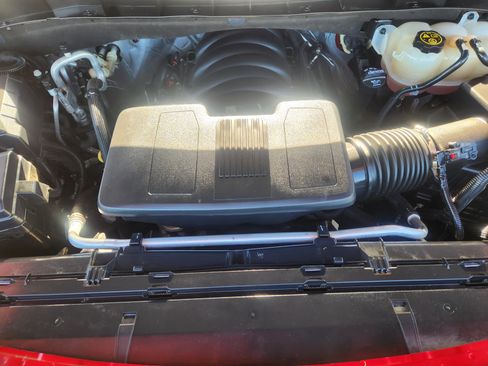 Certified 2022 GMC Yukon SLT w/ SLT Luxury Package image 33