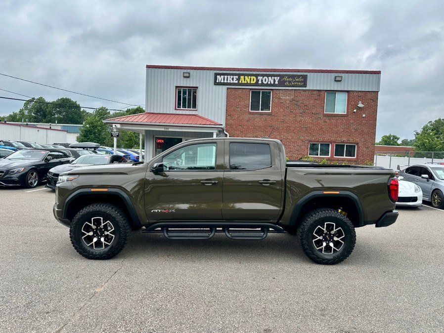 Used 2024 GMC Canyon AT4X AWD/4WD image 5