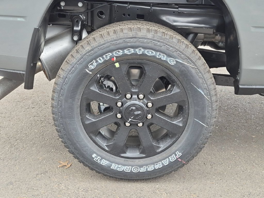 New 2027 RAM 2500 Laramie AWD/4WD image 9