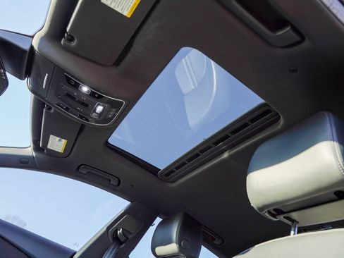 Used 2017 Audi S7 Prestige w/ Prestige Package image 19