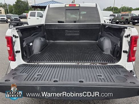 Used 2025 RAM 1500 Big Horn AWD/4WD image 14