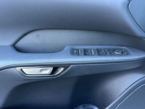 Used 2023 Lexus RX 500h F Sport image 12