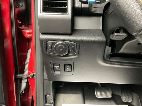 Used 2020 Ford F150 XLT w/ Equipment Group 302A Luxury AWD/4WD image 12