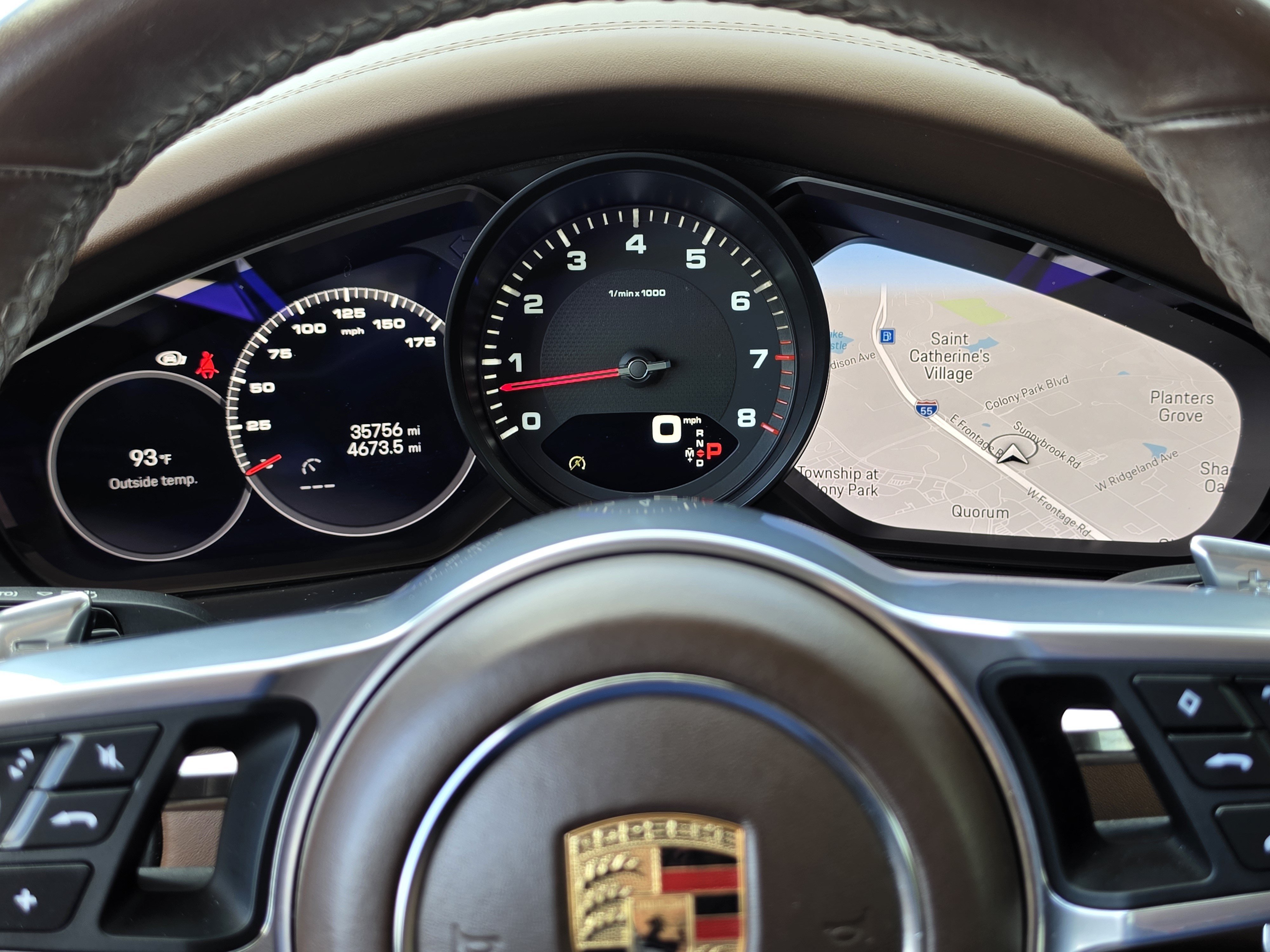 Used 2023 Porsche Cayenne AWD/4WD image 17