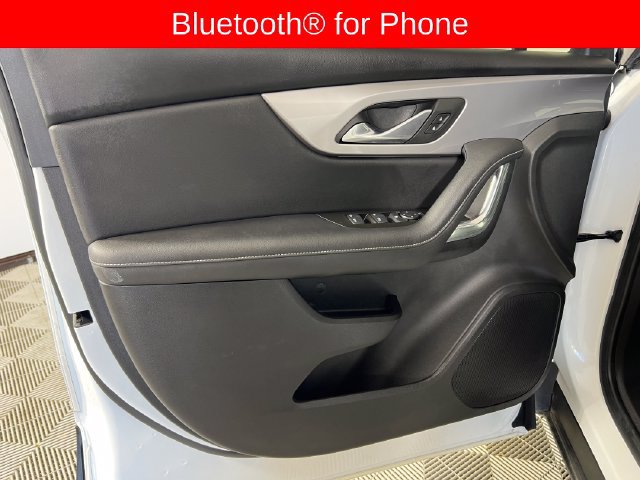 Used 2023 Chevrolet Blazer LT w/ LPO, Black Sport Package FWD image 11