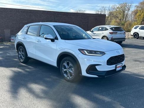 New 2026 Honda HR-V LX image 7