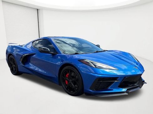 Used 2020 Chevrolet Corvette Stingray Premium Cpe w/ 3LT Preferred Equipment Group RWD image 3