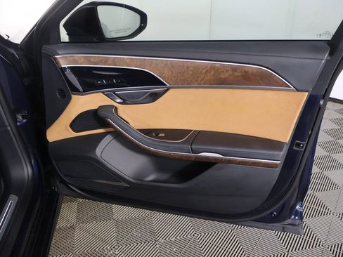 Used 2023 Audi A8 L 3.0T image 29