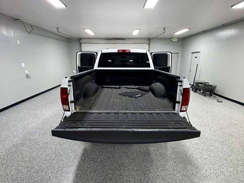 Used 2018 RAM 1500 Express w/ Express Value Package AWD/4WD image 23