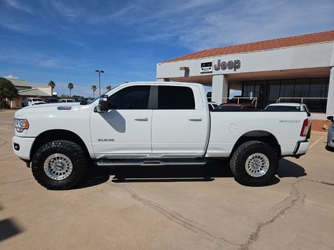 Certified 2024 RAM 2500 Big Horn w/ Sport Appearance Package AWD/4WD image 2