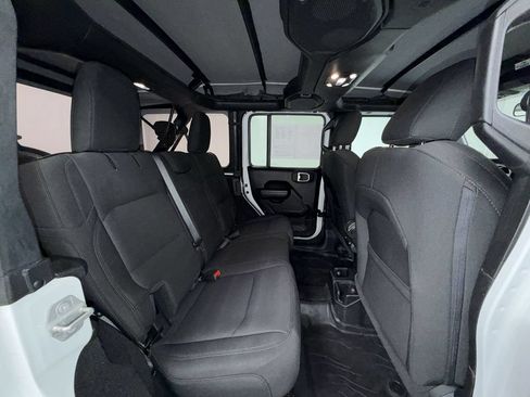 Used 2023 Jeep Wrangler Unlimited Sport AWD/4WD image 6