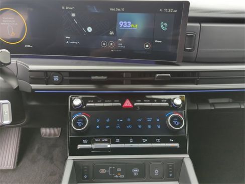 Used 2025 Hyundai Santa Fe Calligraphy image 29