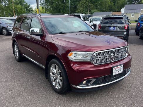 Used 2017 Dodge Durango Citadel w/ Technology Group AWD/4WD image 4