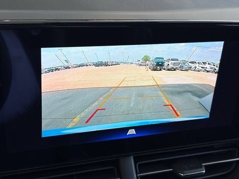 New 2026 Chevrolet Trax ACTIV w/ Driver Confidence Package FWD image 21