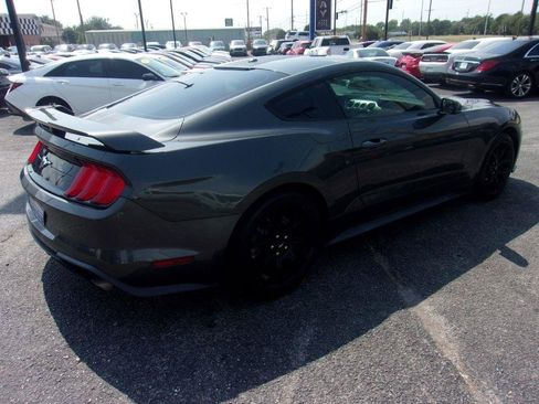 Used 2018 Ford Mustang Premium w/ Ecoboost Performance Package RWD image 5