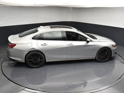 Used 2022 Chevrolet Malibu LT FWD image 48